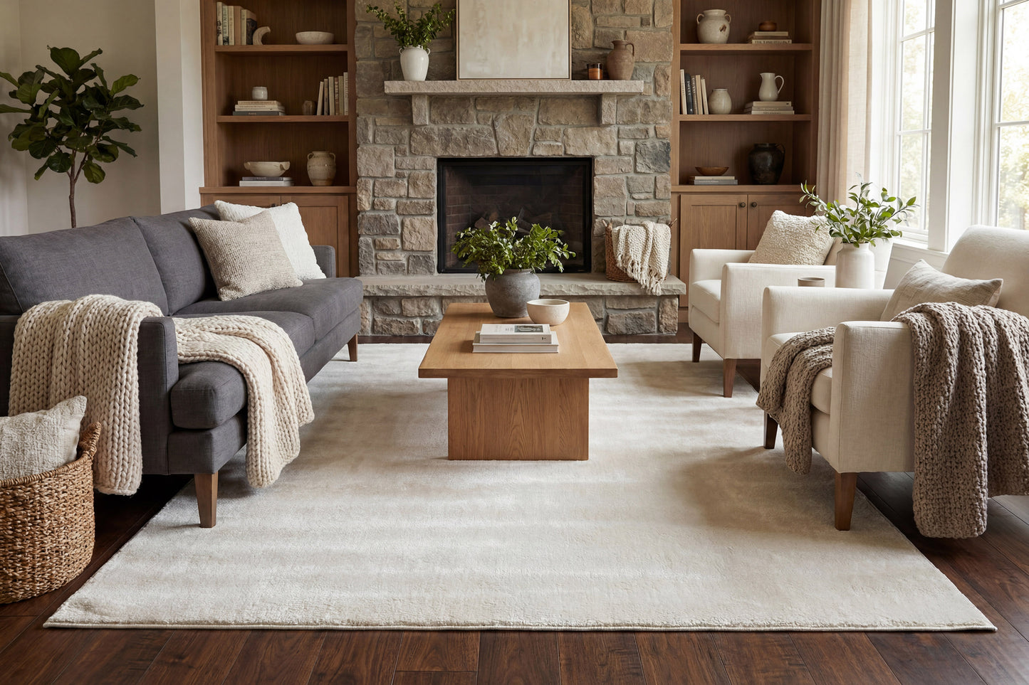 Helena 16042-100 Ivory Area Rug
