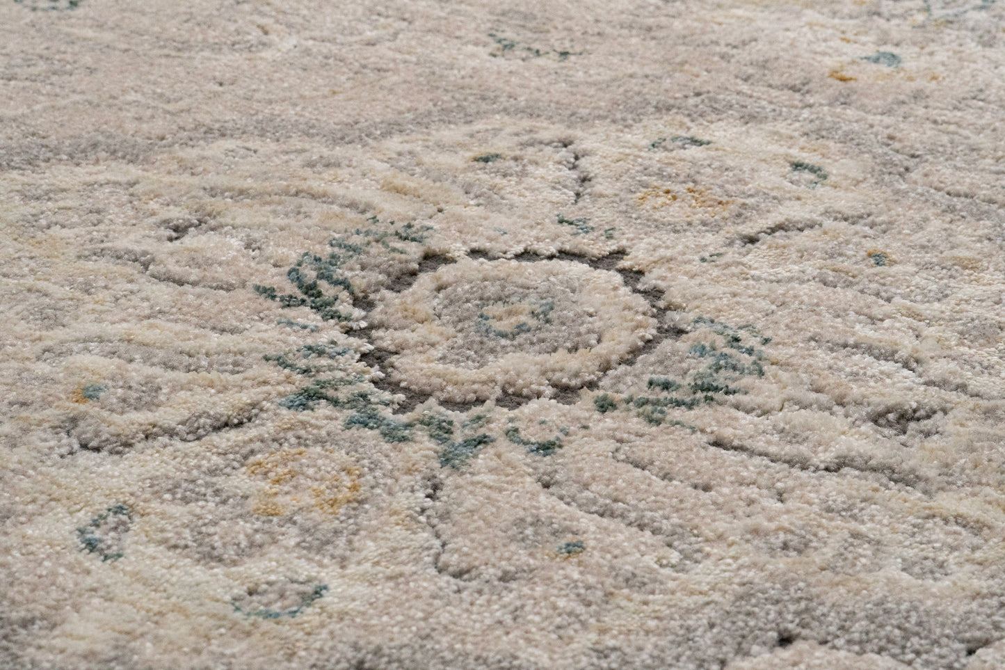 Hudson 1450-810 Beige/Ivory Area Rug