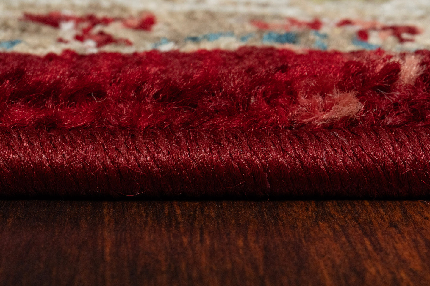 Adorn 130-6882 Ivory/Red Area Rug