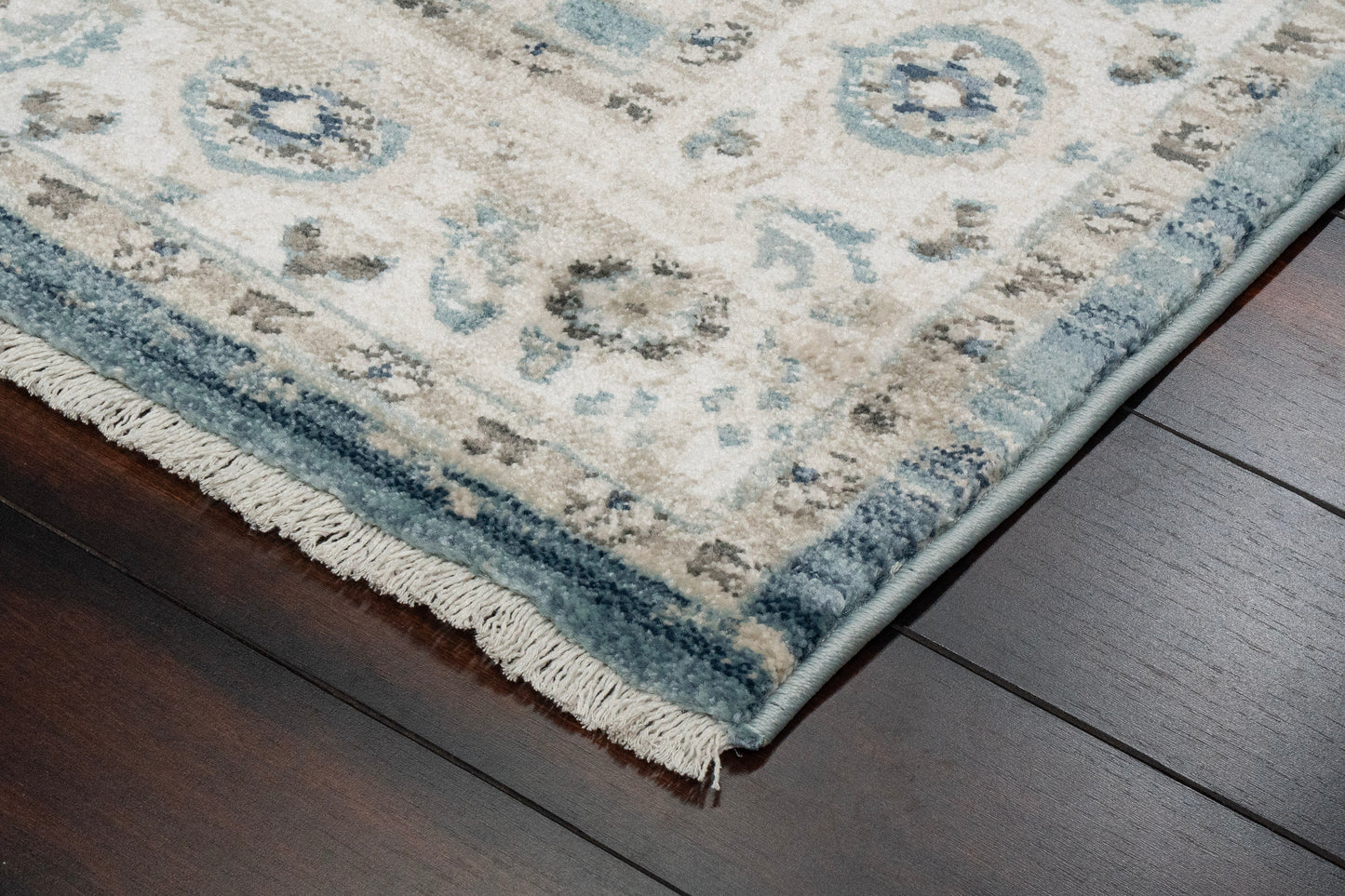 Adorn 500-6882 Light Blue/Cream Area Rug
