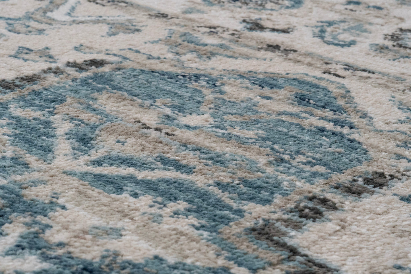 Adorn 500-6882 Light Blue/Cream Area Rug