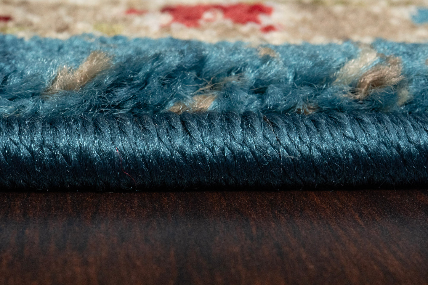 Adorn 530-6882 Navy/Red Area Rug