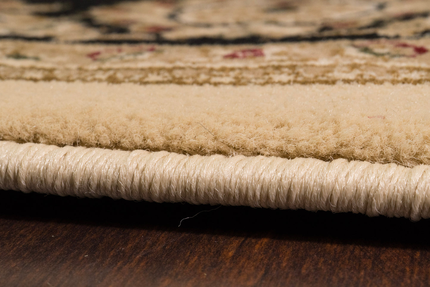 Legacy 58017-190 Ivory/Black Area Rug