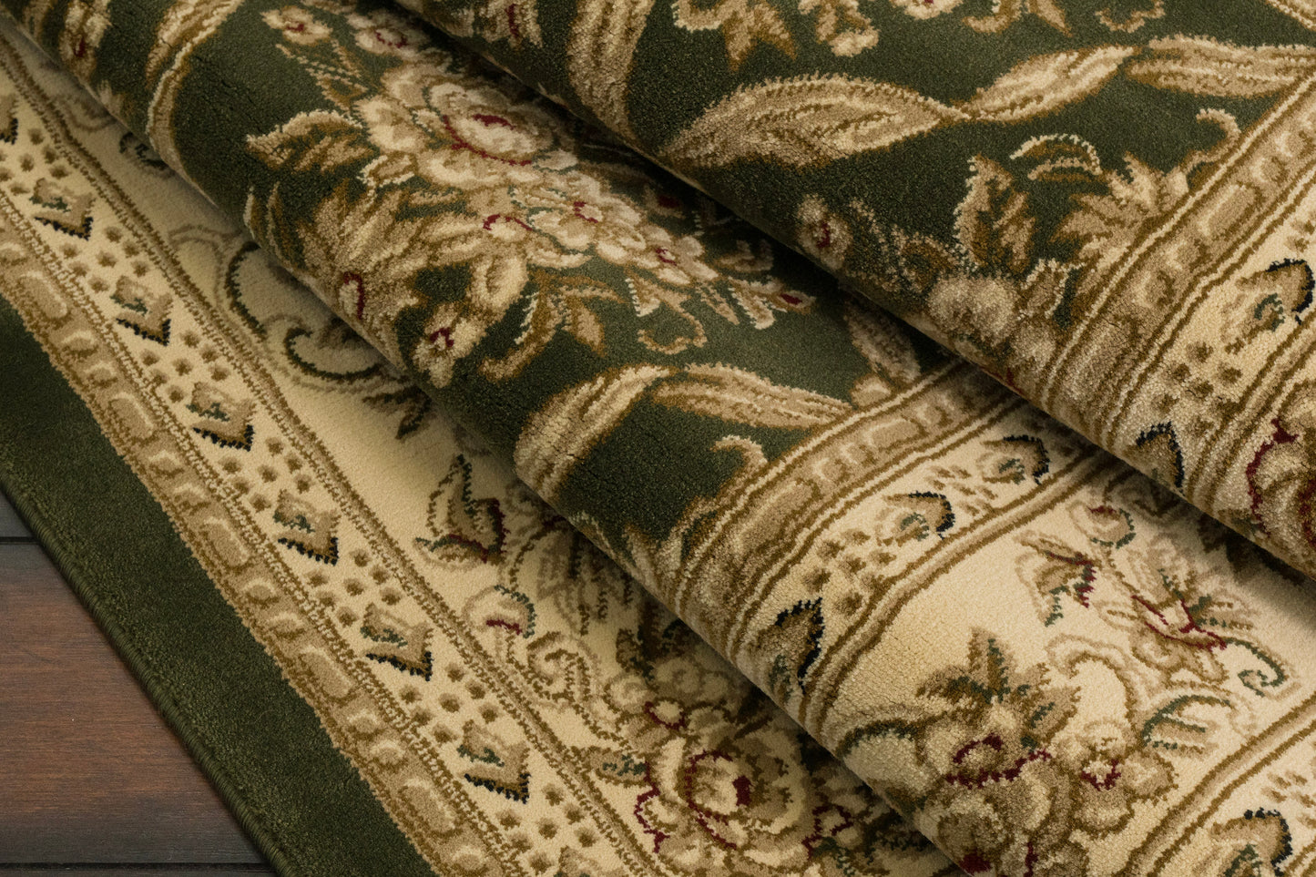 Legacy 58018-440 Green Area Rug