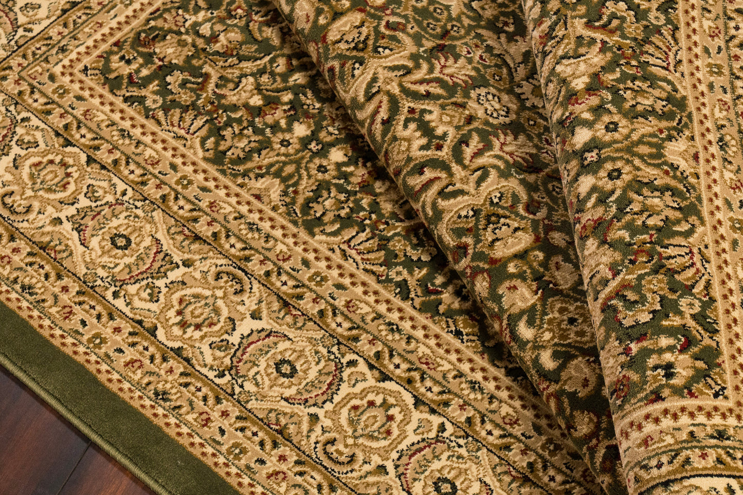 Legacy 58004-420 Green Area Rug
