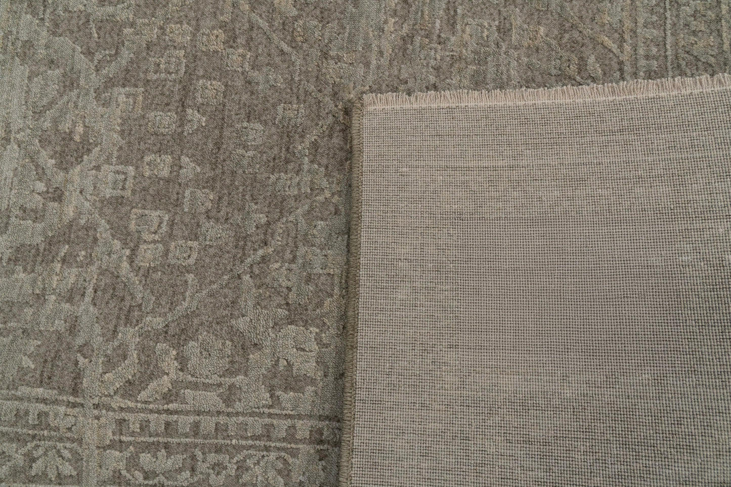 Meadow 17971-900 Grey Area Rug