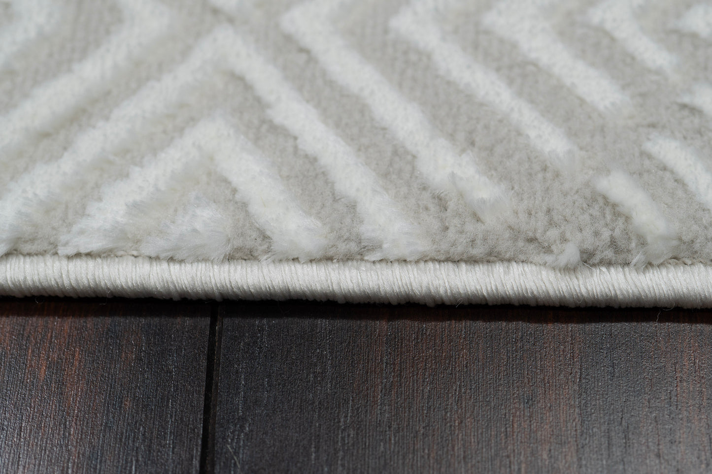 Merry 8832-180 Cream/Beige Area Rug