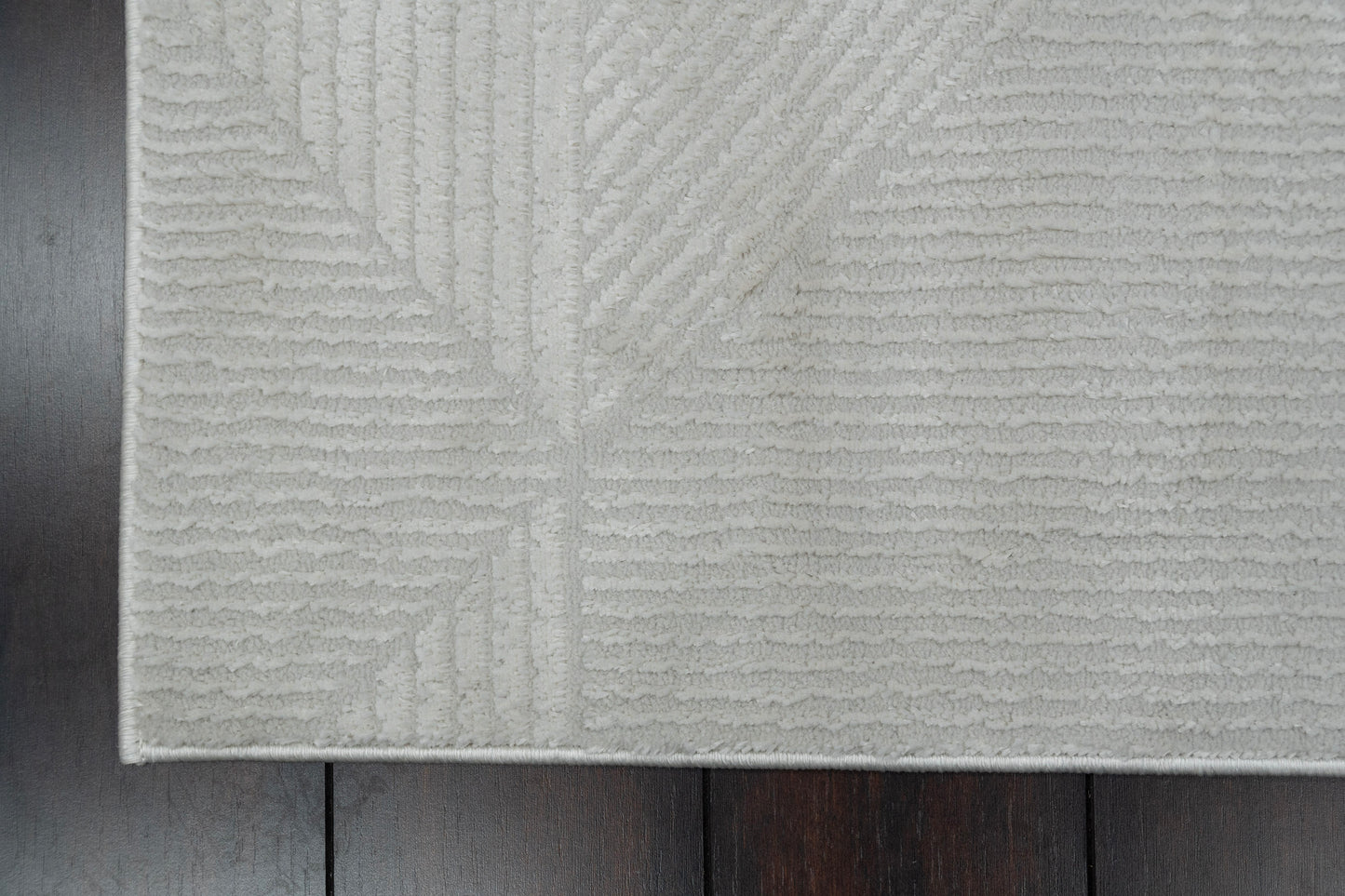 Merry 8834-800 Beige Area Rug