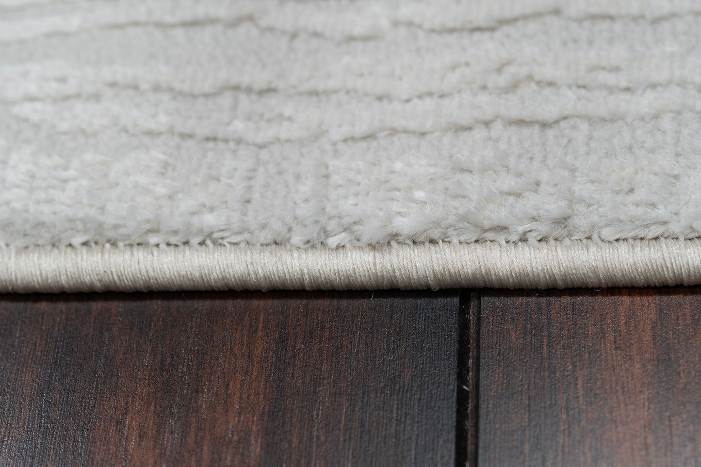 Merry 8835-800 Beige Area Rug