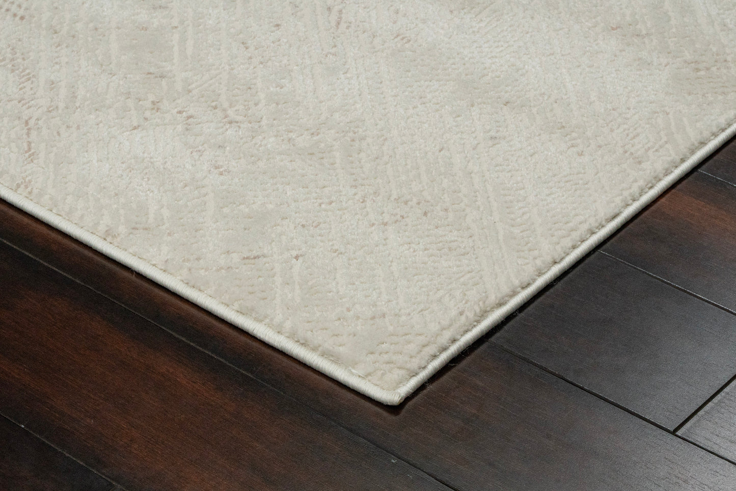 Montrose 1781-180 Cream/Beige Area Rug