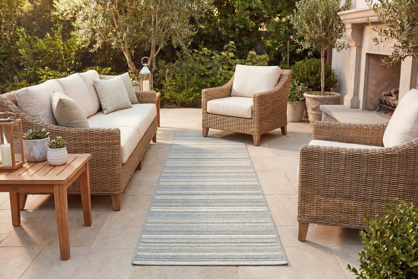 Newport 96005-5003 Ivory/Blue Area Rug