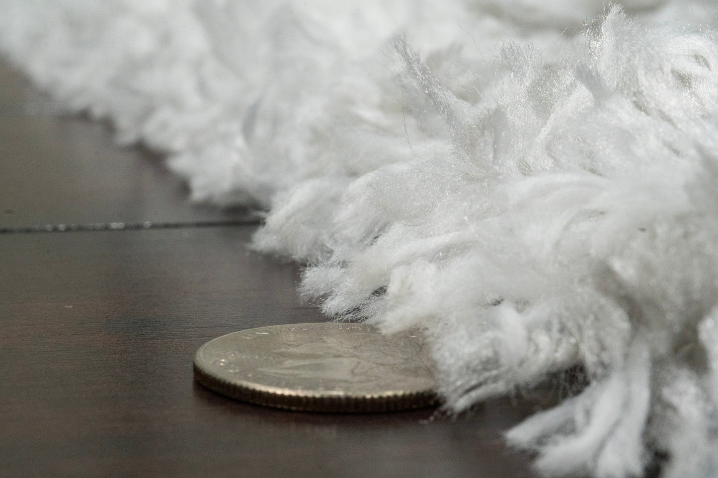 Nordic 7432-100 White/Silver Area Rug