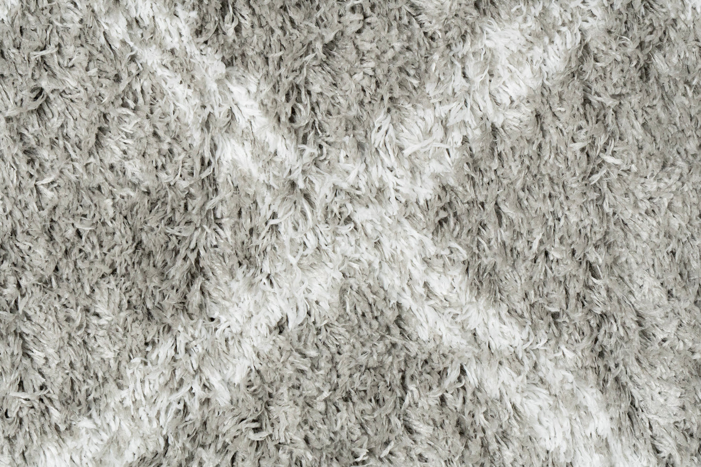 Nordic 7432-900 Silver/White Area Rug