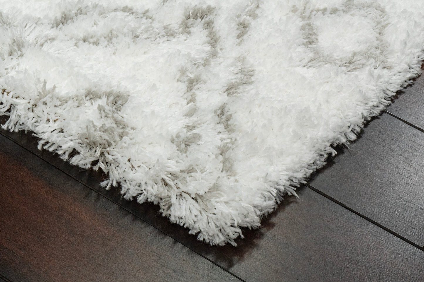 Nordic 7434-100 Grey/White Area Rug