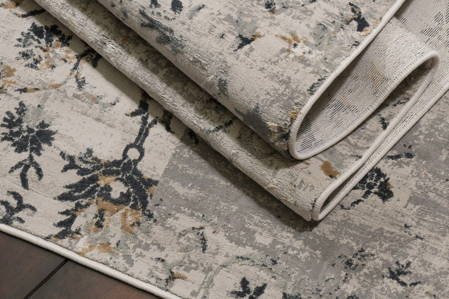 Quartz 25010-190 Light Grey Area Rug