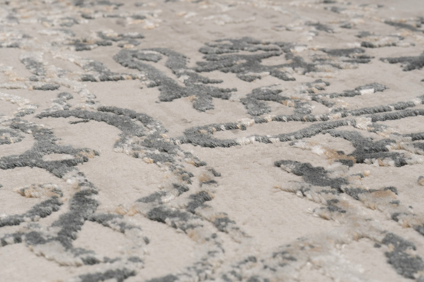 Quartz 27030-180 Beige Area Rug