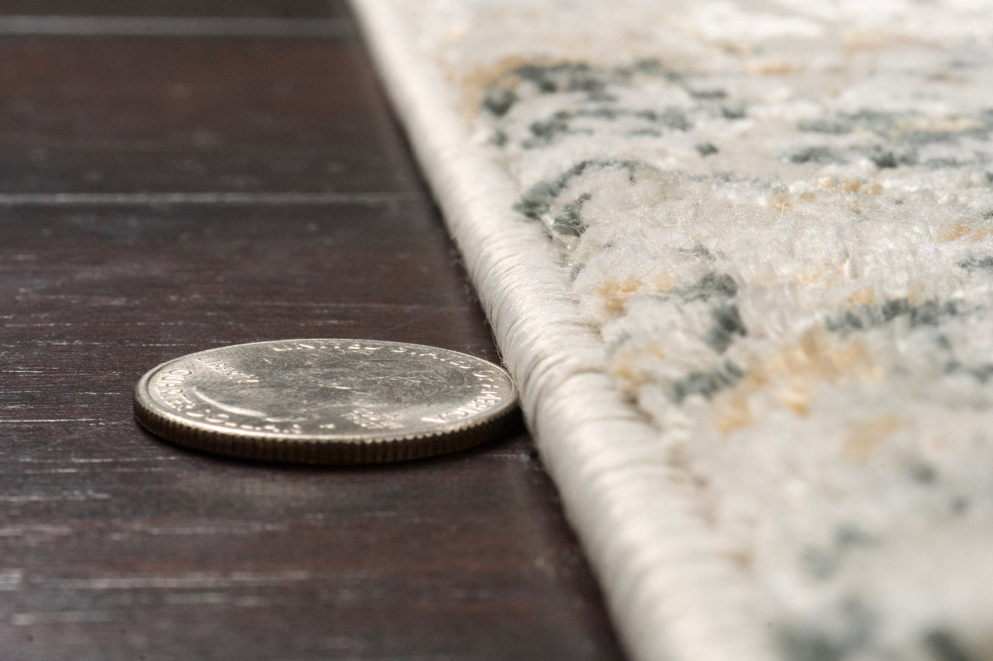 Quartz 27053-190 Ivory/Grey Area Rug