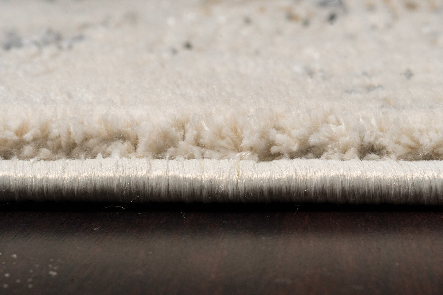 Quartz 27071-155 Ivory/Slate Area Rug