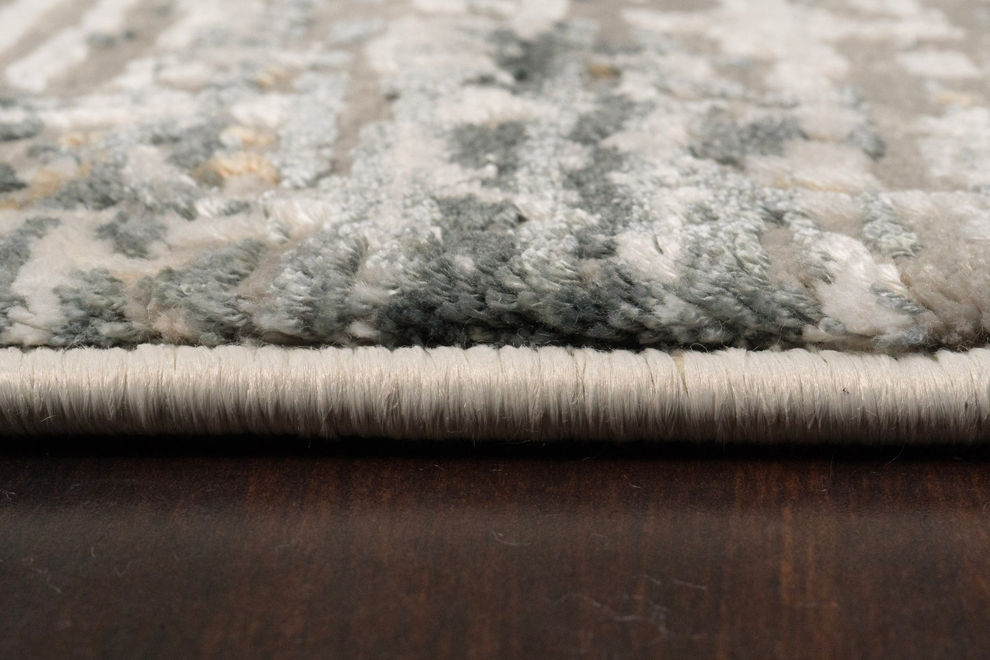Quartz 27072-155 Ivory/Slate Area Rug