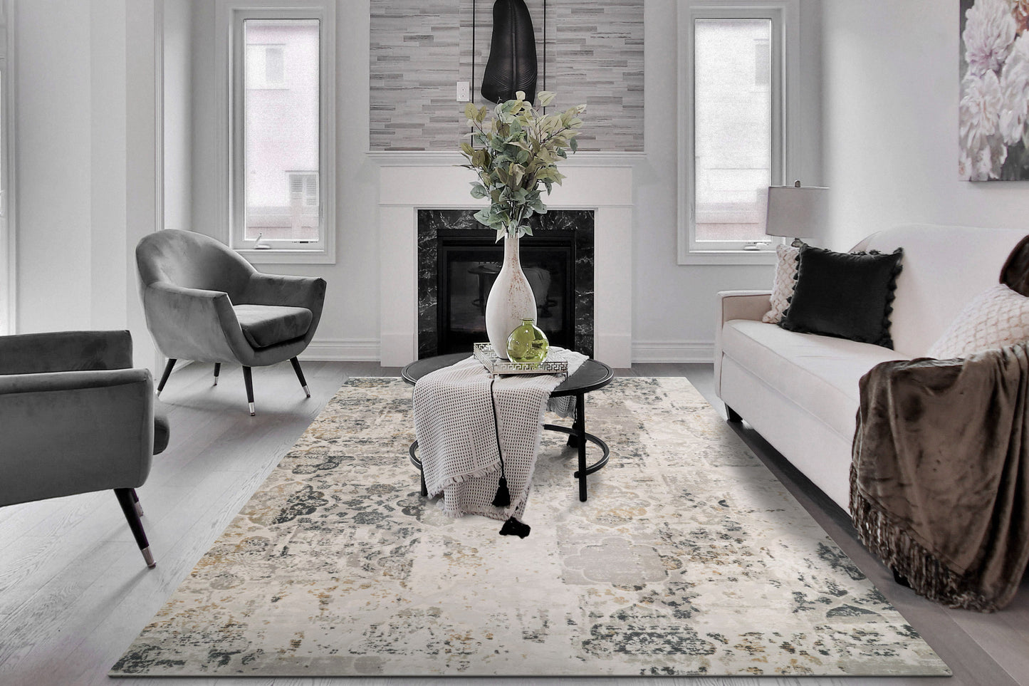 Quartz 27077-190 Ivory/Grey Area Rug