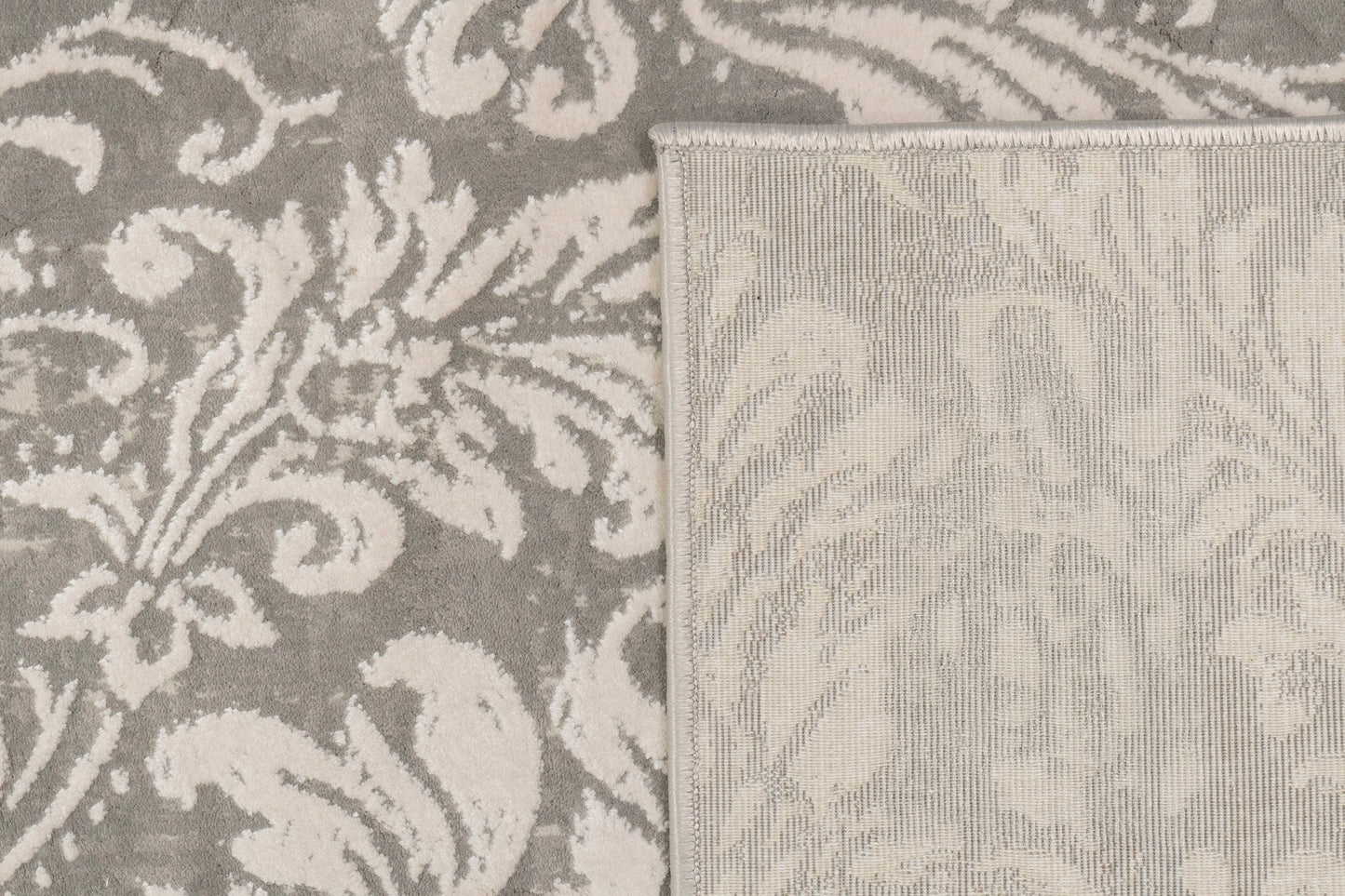 Quartz 27020-190 Light Grey Area Rug