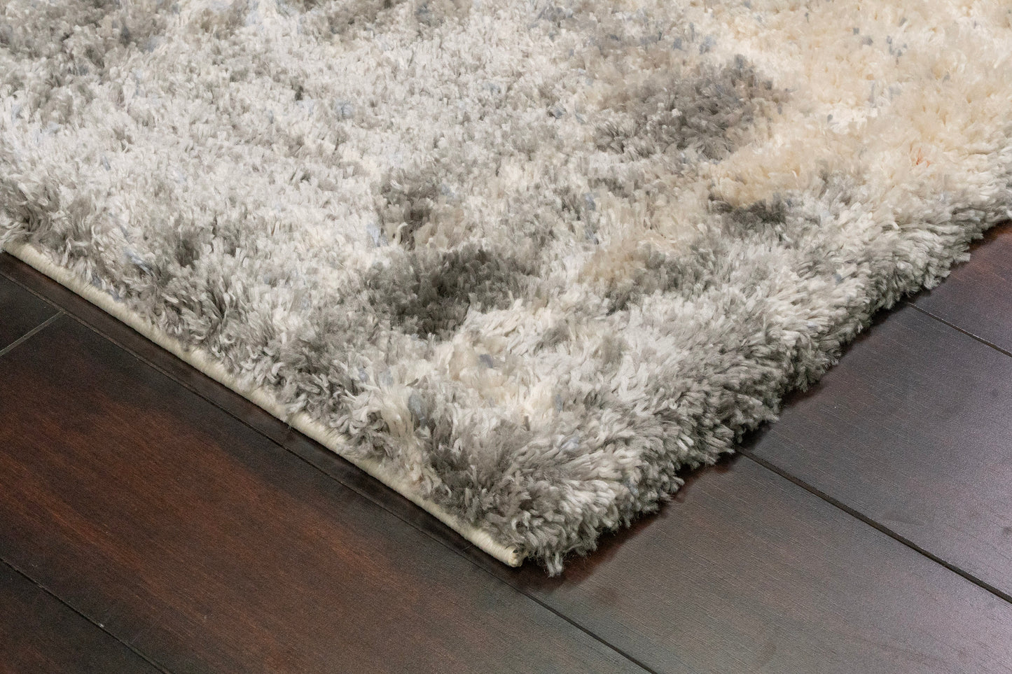 Reverie 3543-190 Cream/Grey Area Rug
