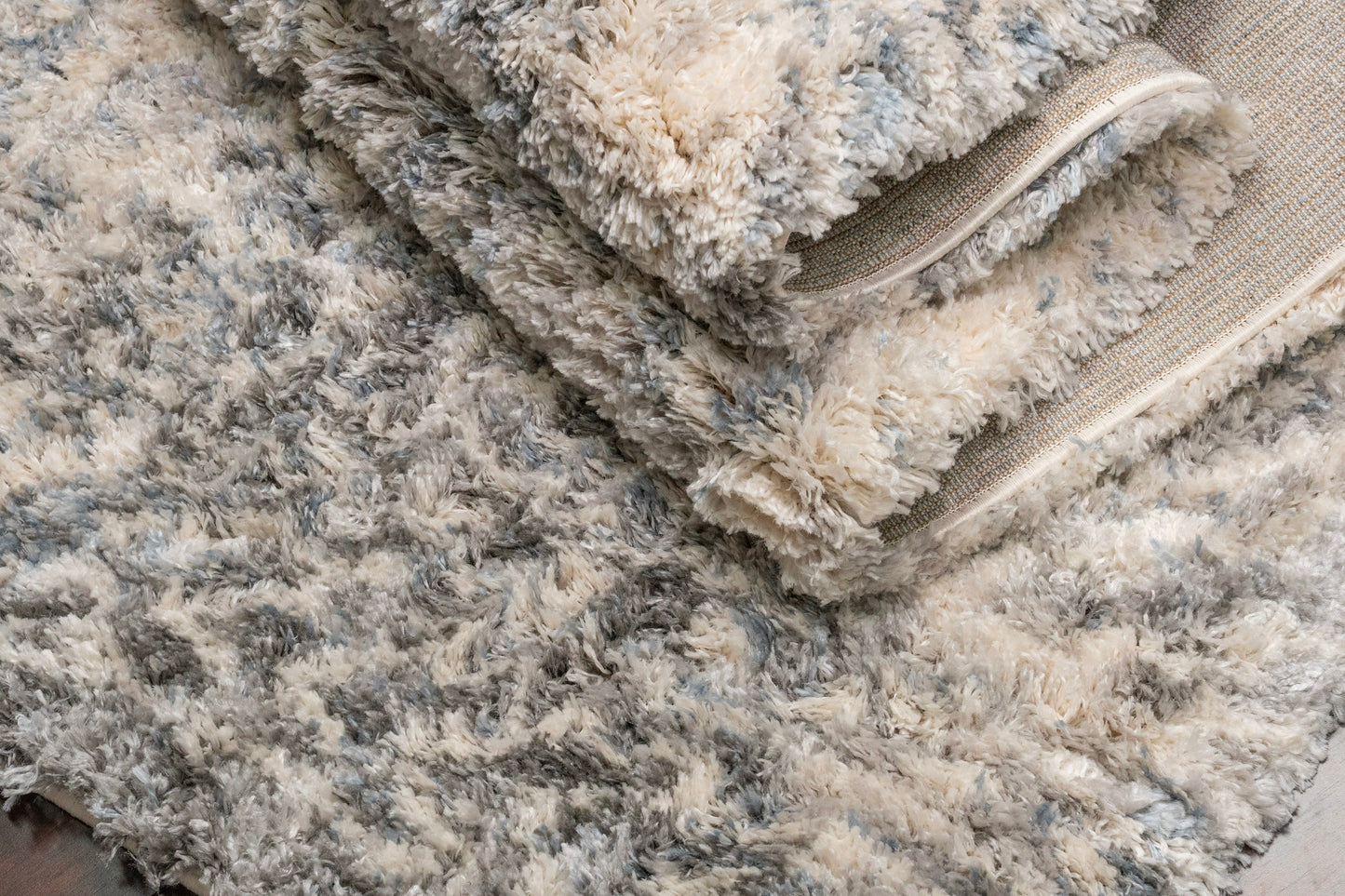 Reverie 3545-190 Cream/Grey Area Rug