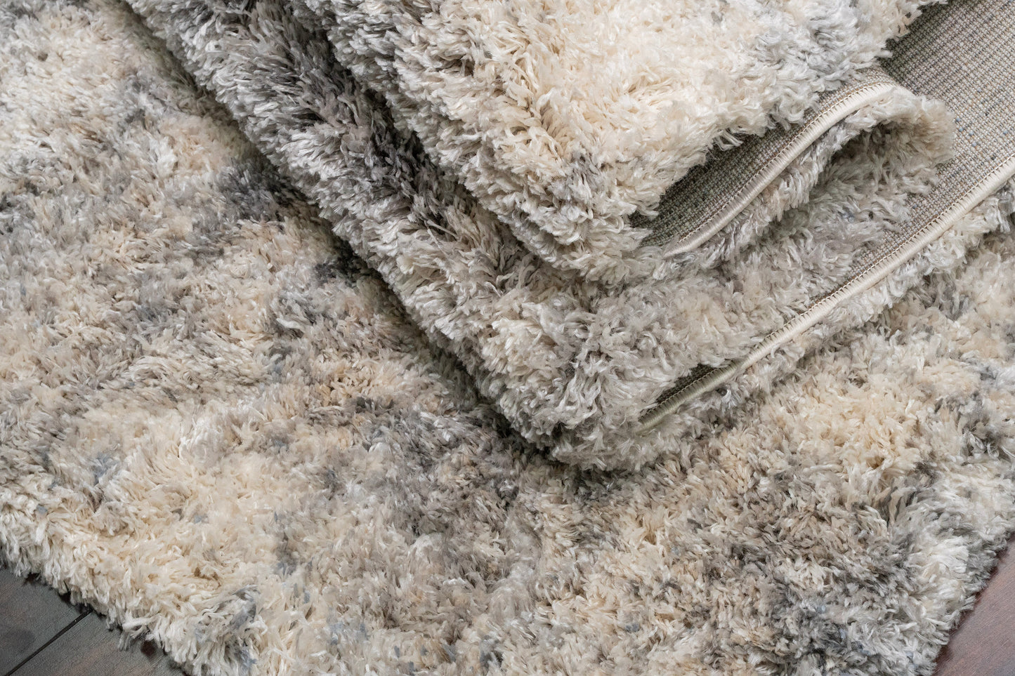 Reverie 3540-190 Cream/Grey Area Rug