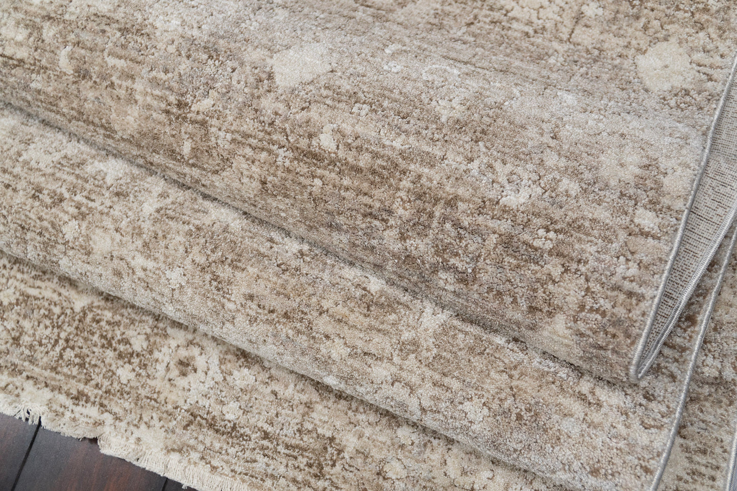 Sequence 18501-818 Beige/White Area Rug