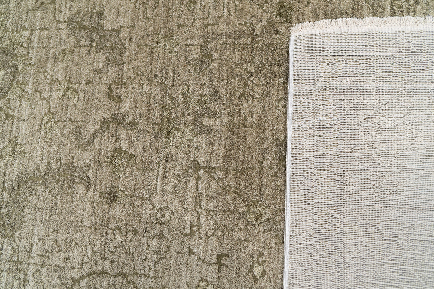 Sequence 18509-400 Green Area Rug