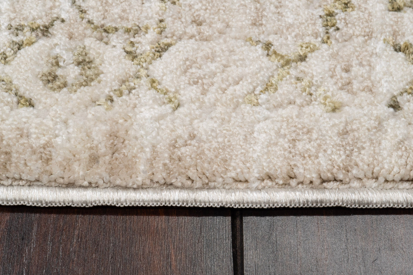 Sequence 18512-800 Beige Area Rug