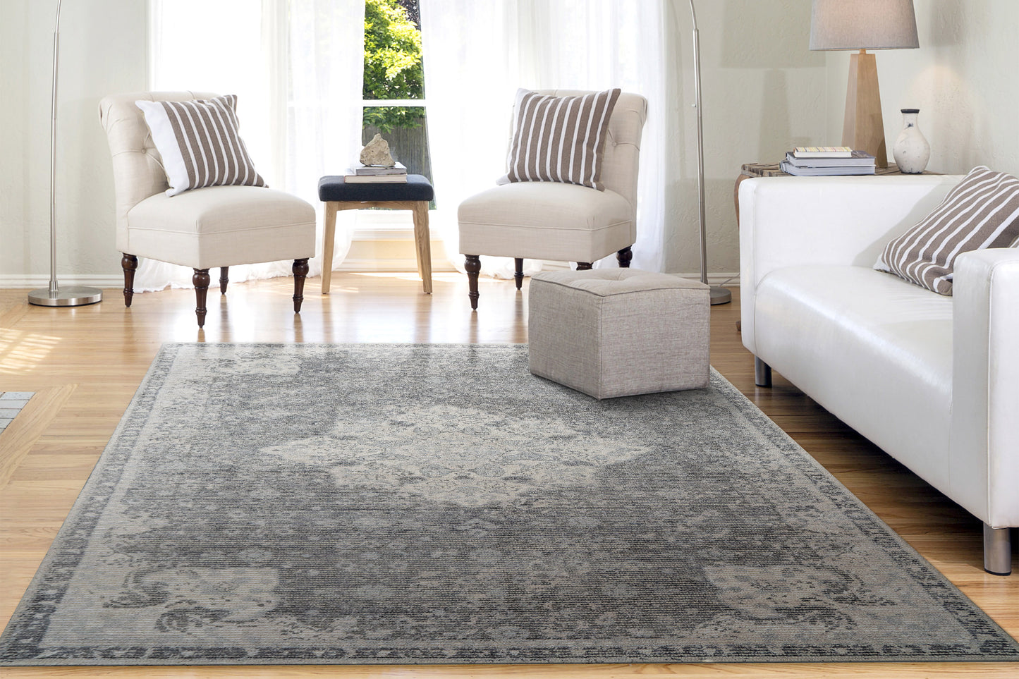 Stefano 15703-190 Ivory/Grey Area Rug
