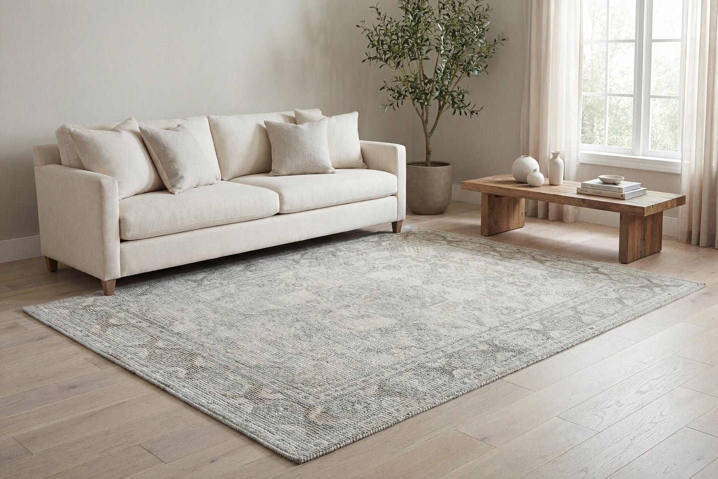 Stefano 15700-189 Ivory/Beige/Grey Area Rug