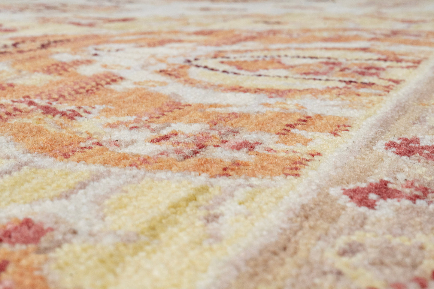 Wade 18602-869 Taupe/Rust/Multi Area Rug