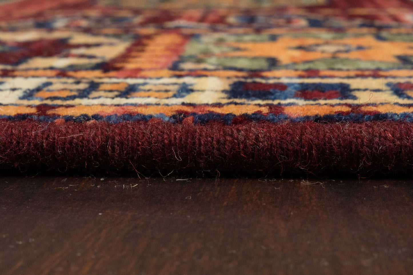 Wade 18604-399 Red/Multi Area Rug