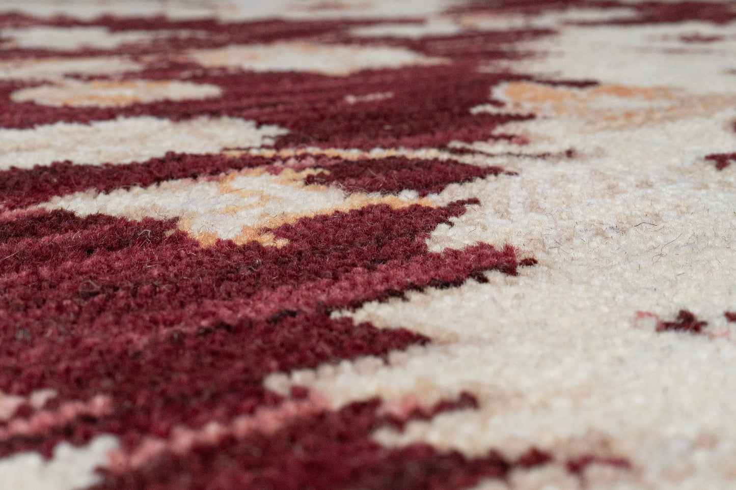 Wade 18606-389 Red/Beige/Multi Area Rug