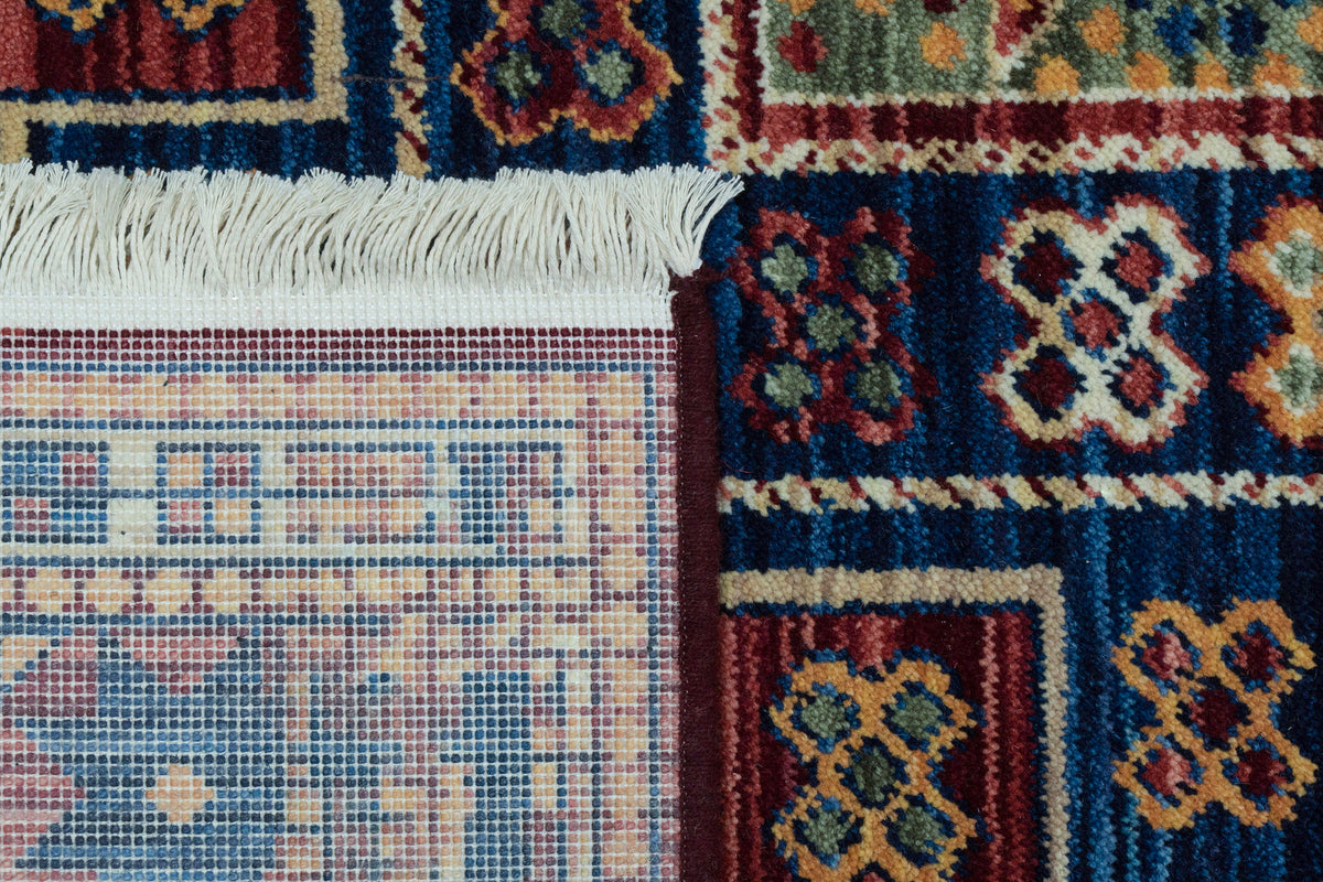 Wade 18604-399 Red/Multi Area Rug