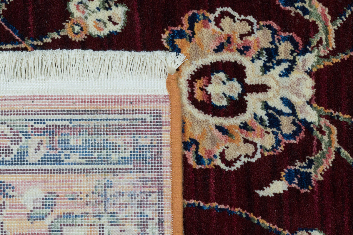 Wade 18608-399 Red/Multi Area Rug