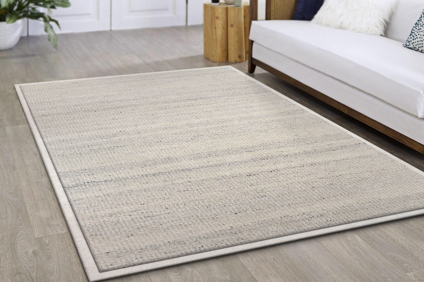 Ivy 6990-190 Ivory/Silver Area Rug