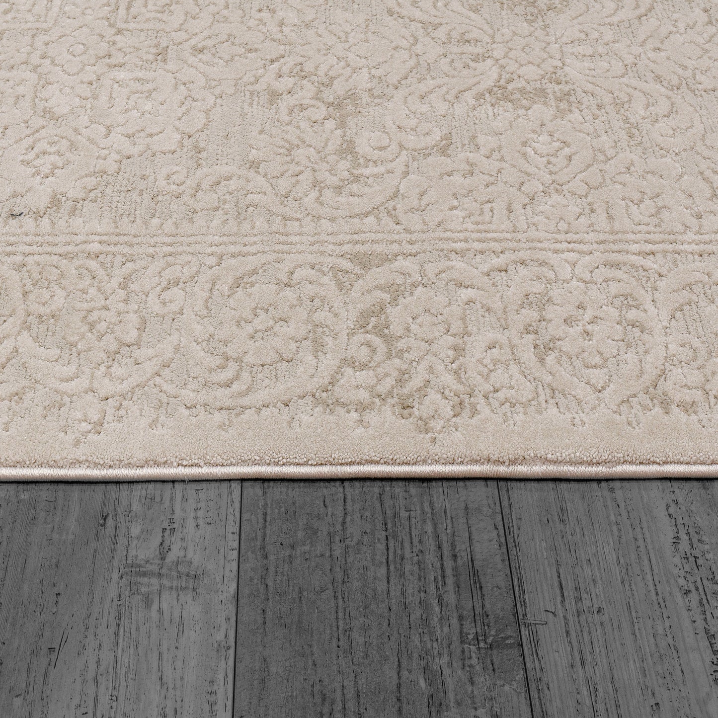 Hamilton 10601-100 Cream Area Rug